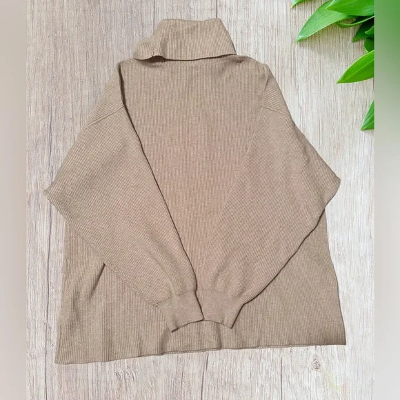 Free People Softly Structured Knit Sweater Size L - Picture 3 of 8